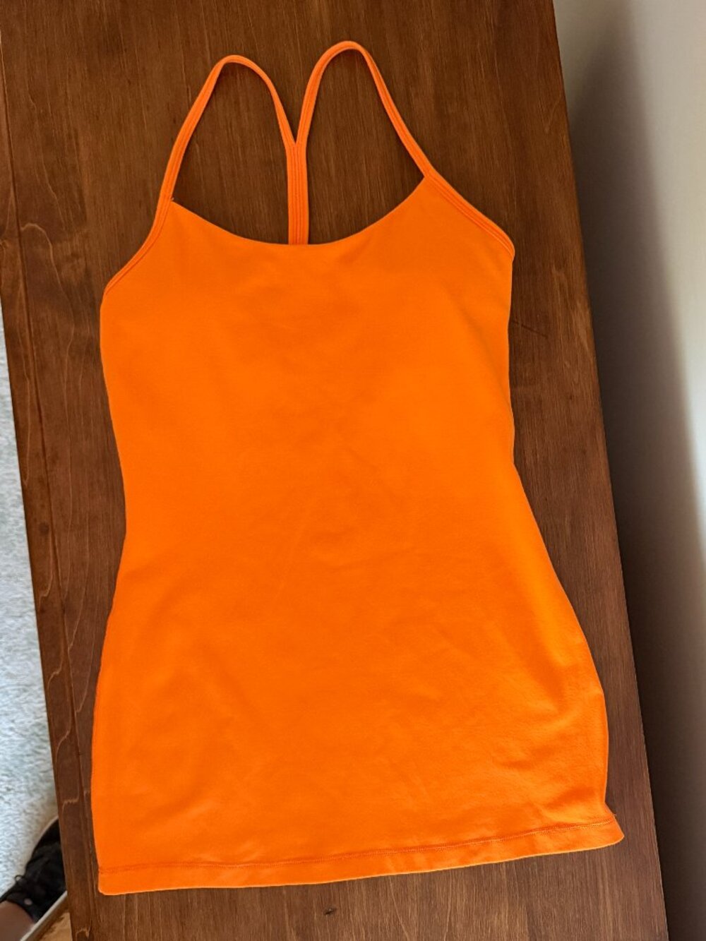 Lululemon Power Pose Tank Vivid Amber Orange size 4 Built in Bra w/Pads EUC
